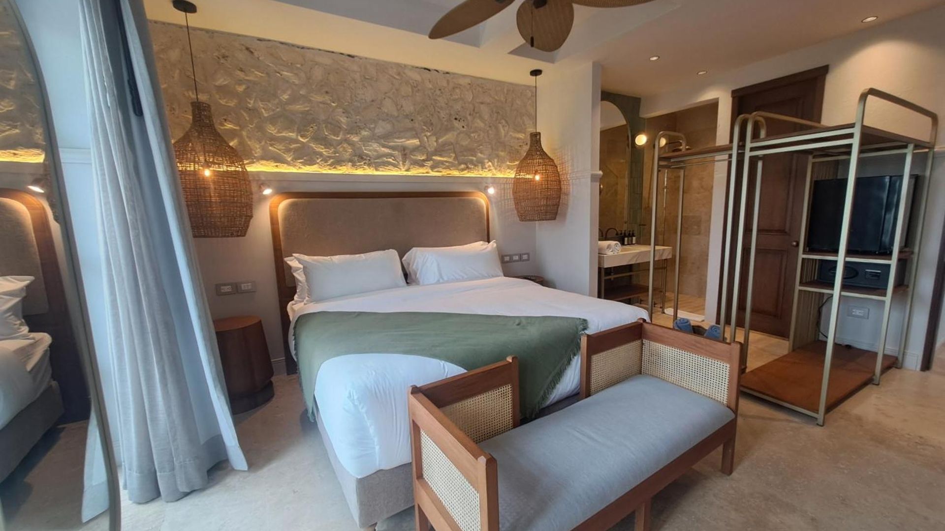 Casa Sonara Hotel 4*